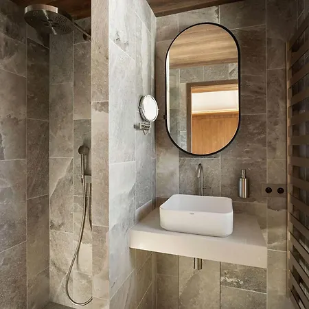 Luxueux Au Centre De 1850 Avec Acces Et Navette - Fr-1-830-9 Courchevel
